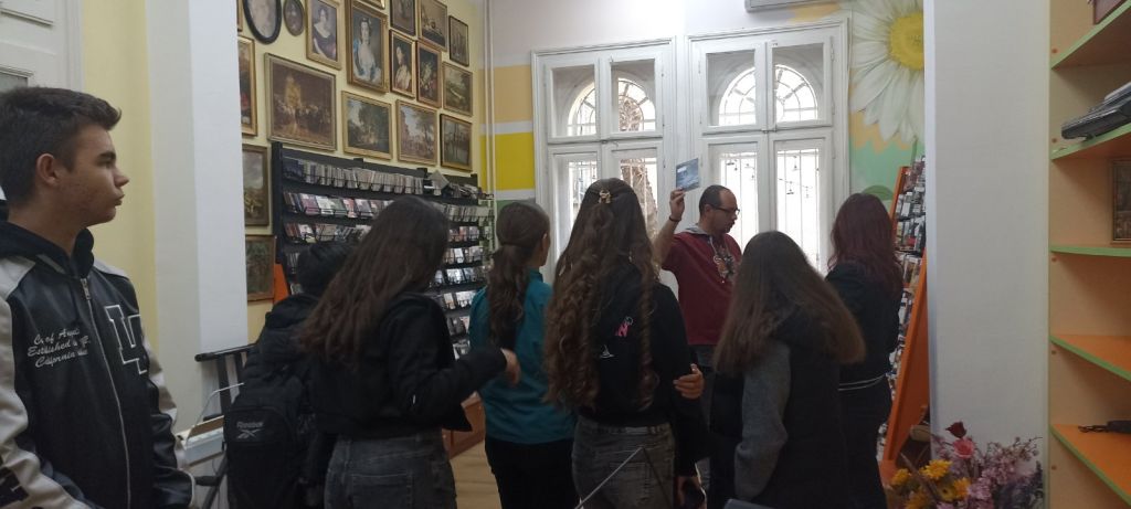 gallery